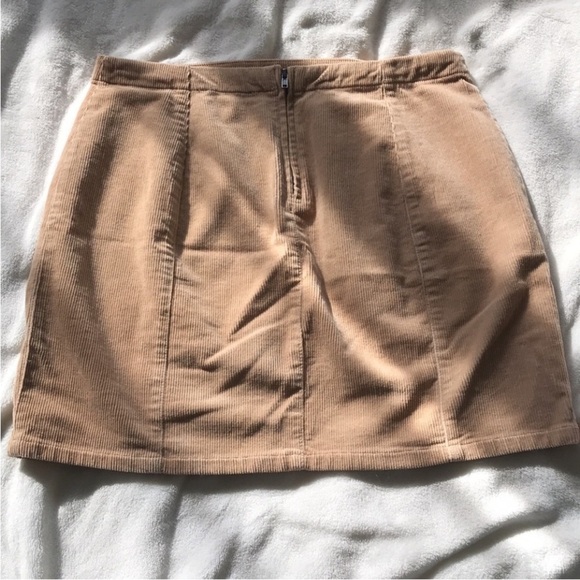 Forever 21 Beige Corduroy Skirt - Picture 2 of 3